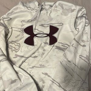 Under Amour Hoodie